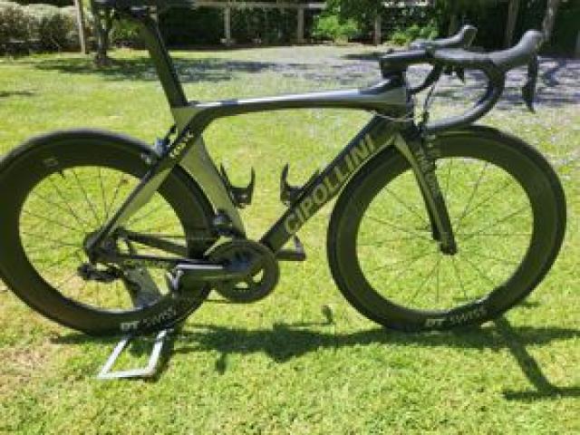 Cipollini RB1K THE ONE MEDIUM Authentisch Fast neuer Rahmen - 1